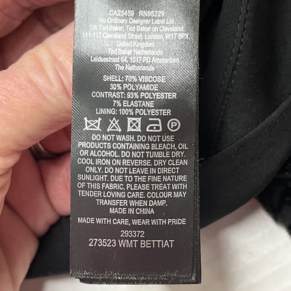 Ted Baker Pants Womens 8-10 Black Burnout Velvet Pull On Wide Leg Event Cocktail - Picture 11 of 11